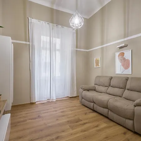 Casa Pallini Luxury 아파트